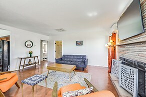 Twentynine Palms 'harmonic House' w/ Mtn Views!