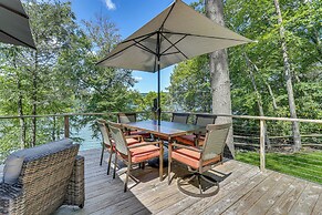 Lakefront Gem w/ Hot Tub & Boat Dock in Greentown