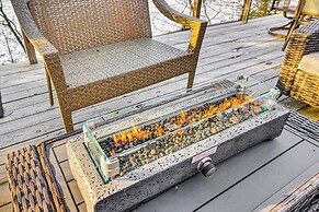 Lakefront Gem w/ Hot Tub & Boat Dock in Greentown