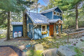 Lakefront Gem w/ Hot Tub & Boat Dock in Greentown