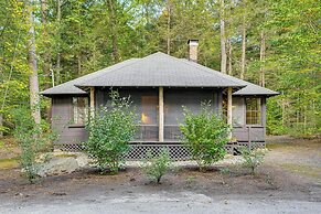 Rustic Cabin w/ Squam Lake Access & Fireplace!