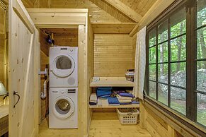 Rustic Cabin w/ Squam Lake Access & Fireplace!