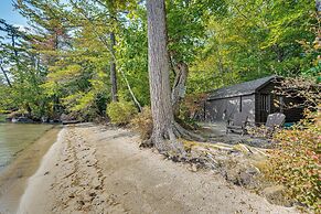 Rustic Cabin w/ Squam Lake Access & Fireplace!