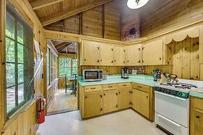 Rustic Cabin w/ Squam Lake Access & Fireplace!