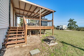 Lake-view Getaway w/ Grill in Mountain Home!