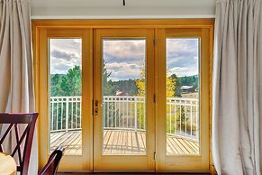 2 Mi to Angel Fire Resort: Mtn-view Townhome!