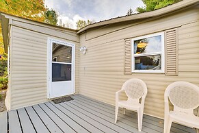 3 Mi to Lake Michigan: Pet-friendly Home!