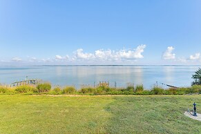 Pet-friendly Gem w/ Private Dock in Deltaville!