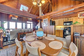 Pet-friendly Gem w/ Private Dock in Deltaville!