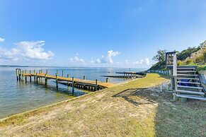 Pet-friendly Gem w/ Private Dock in Deltaville!