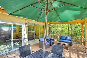 Cedar Creek Reservoir Retreat w/ Fire Pit + Deck!