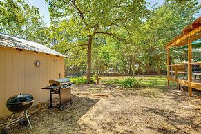 Cedar Creek Reservoir Retreat w/ Fire Pit + Deck!