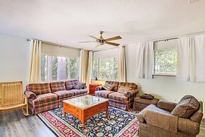 Cedar Creek Reservoir Retreat w/ Fire Pit + Deck!