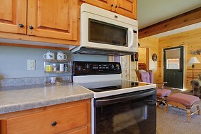 Rustic Wisconsin Cabin on Shawano Lake!