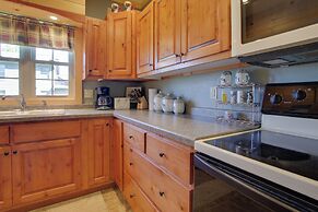Rustic Wisconsin Cabin on Shawano Lake!