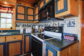 Shawano Lake Cabin w/ Boat Dock!