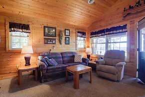 Shawano Lake Cabin w/ Boat Dock!