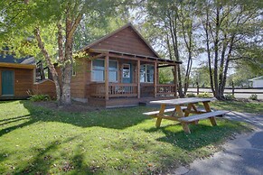 Shawano Lake Cabin w/ Boat Dock!