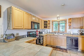 Near Beach Access: Torch Lake Cabin Retreat!