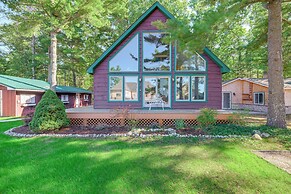 Near Beach Access: Torch Lake Cabin Retreat!