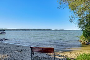 Near Beach Access: Torch Lake Cabin Retreat!