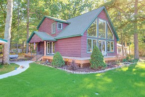 Near Beach Access: Torch Lake Cabin Retreat!