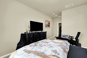 1 Mi to Dtwn Winters: Home w/ Fire Pit & Patio!