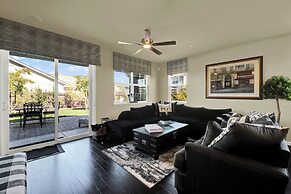1 Mi to Dtwn Winters: Home w/ Fire Pit & Patio!