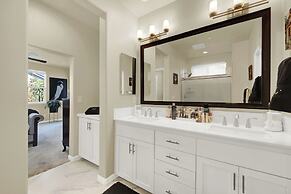 1 Mi to Dtwn Winters: Home w/ Fire Pit & Patio!