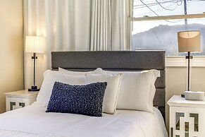 Near Scenic Parks: Convenient Home in Prestonsburg