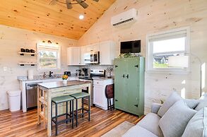 Kentucky Cabin Near Lake Cumberland