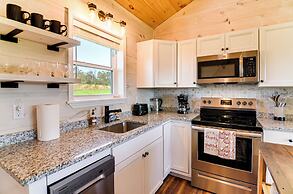 Kentucky Cabin Near Lake Cumberland