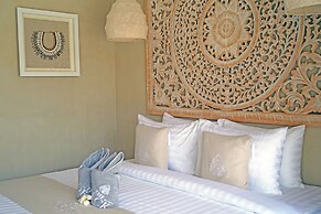 The Deck Cottages Samui