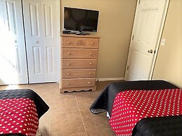 Goofy's Golf Getaway 4 Bedroom Home