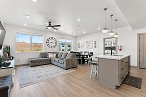 Red Rock Haven #201 2 Bedroom Condo