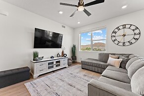 Red Rock Haven #201 2 Bedroom Condo