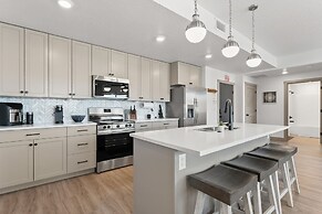 Red Rock Haven #201 2 Bedroom Condo