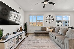 Red Rock Haven #201 2 Bedroom Condo