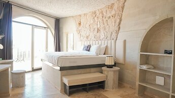 Be Still Alexa Smart Luxury Escape Adults Only