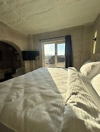 Be Still Alexa Smart Luxury Escape Adults Only