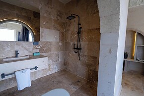 Be Still Alexa Smart Luxury Escape Adults Only