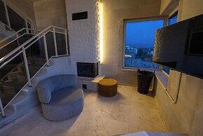 Be Still Alexa Smart Luxury Escape Adults Only