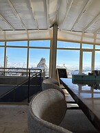 Be Still Alexa Smart Luxury Escape Adults Only