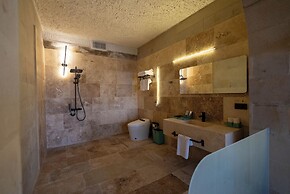 Be Still Alexa Smart Luxury Escape Adults Only