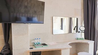 Be Still Alexa Smart Luxury Escape Adults Only