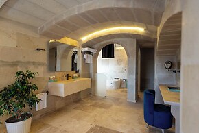 Be Still Alexa Smart Luxury Escape Adults Only