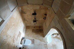 Be Still Alexa Smart Luxury Escape Adults Only