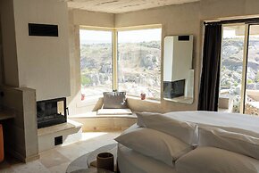 Be Still Alexa Smart Luxury Escape Adults Only