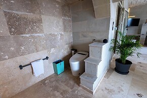 Be Still Alexa Smart Luxury Escape Adults Only