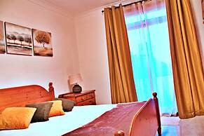 Green Grove Guest house